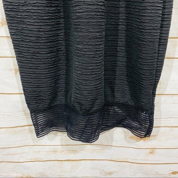 New Charlotte Russe plus size black short sleeve dress - Picture 4 of 6